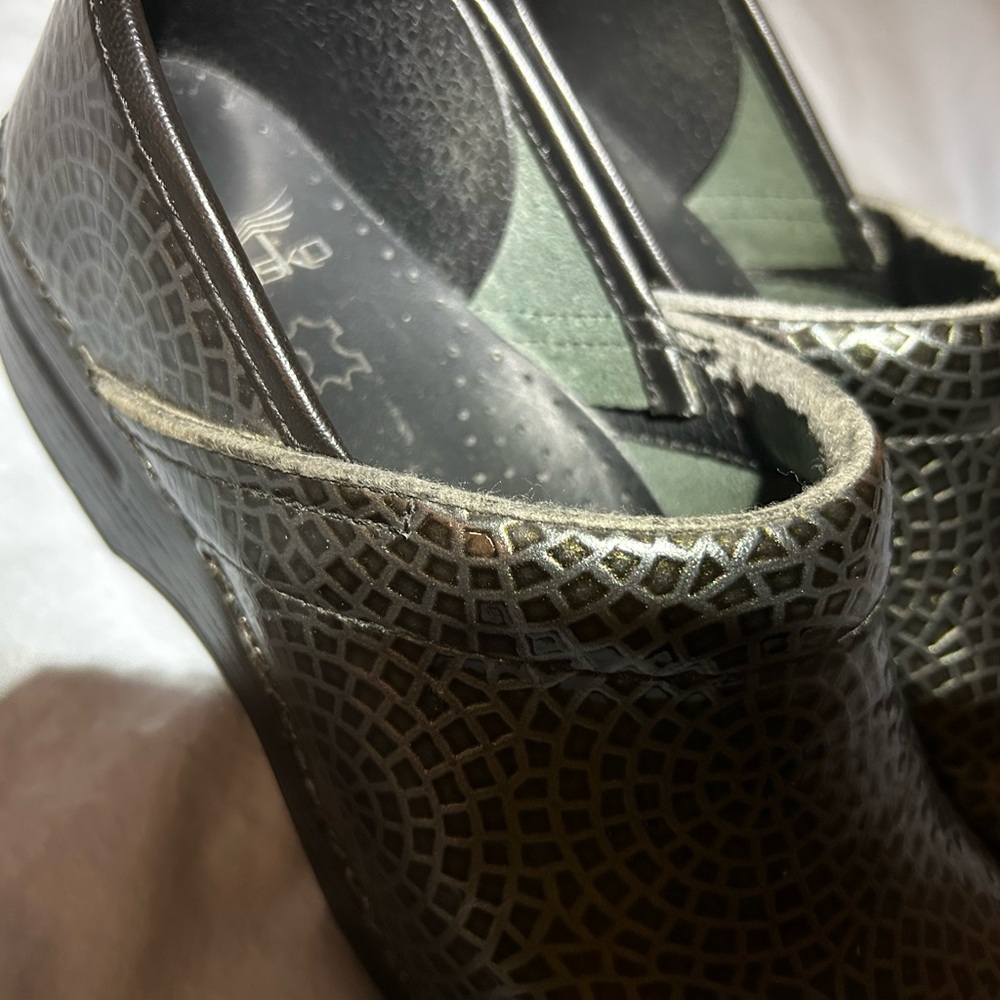 Dansko Black/Silver Patterned Clogs - image 5